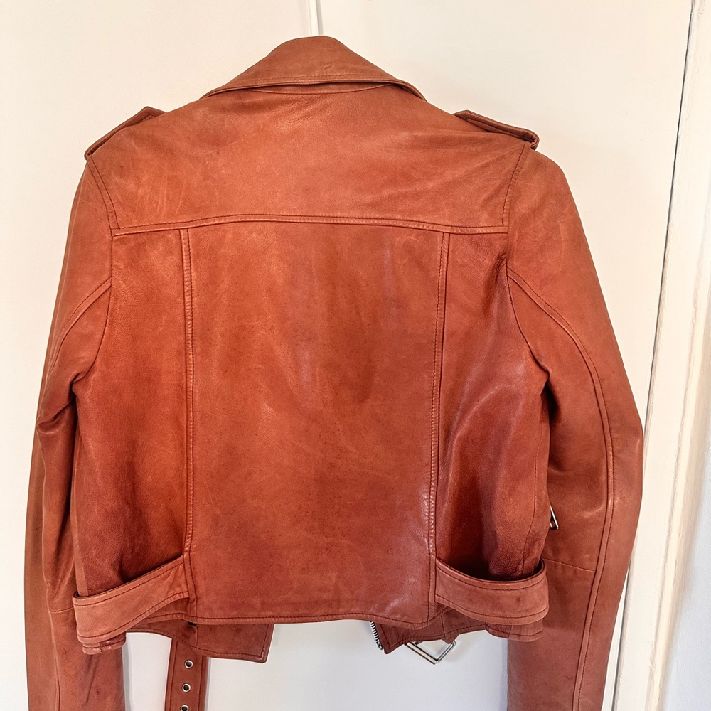 Leather jacket - Picture 2 of 3